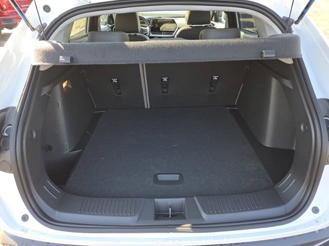 New 2026 Chevrolet Trax ACTIV w/ Sunroof Package image 26