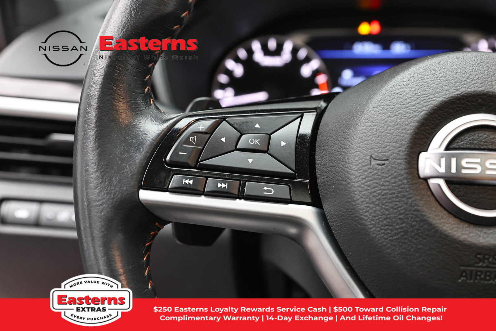 Used 2023 Nissan Altima 2.5 SR w/ SR Premium Package FWD image 15