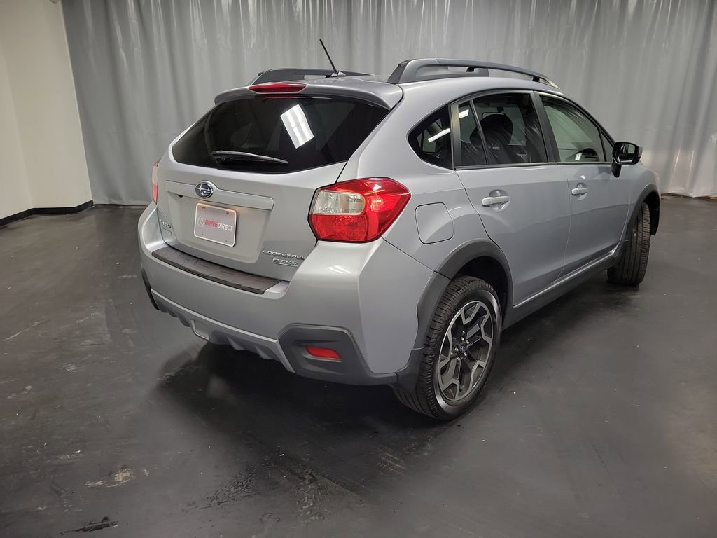 Used 2017 Subaru Crosstrek 2.0i Premium image 9