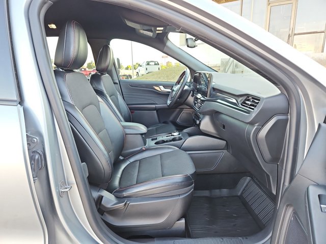 Used 2023 Ford Escape ST-Line w/ Tech Pack #1 FWD image 21