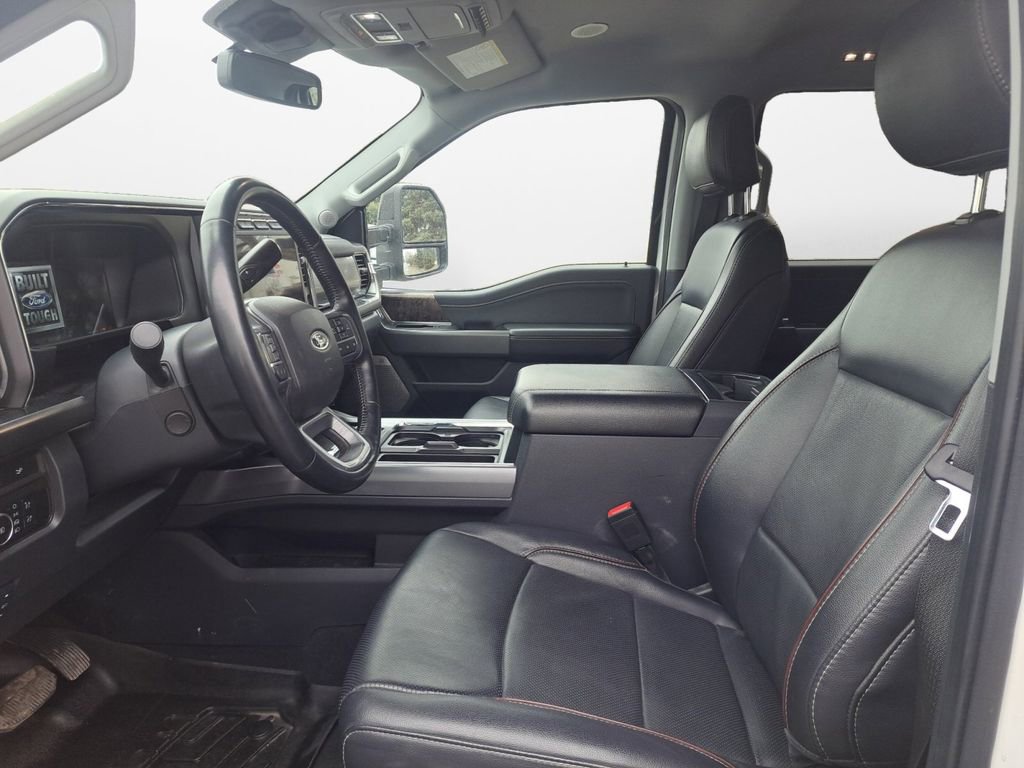 Used 2024 Ford F250 Lariat w/ Lariat Ultimate Package AWD/4WD image 9