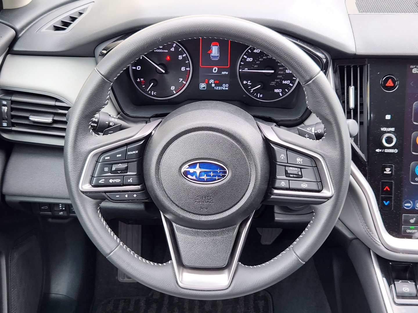 Used 2025 Subaru Outback Premium AWD/4WD image 22