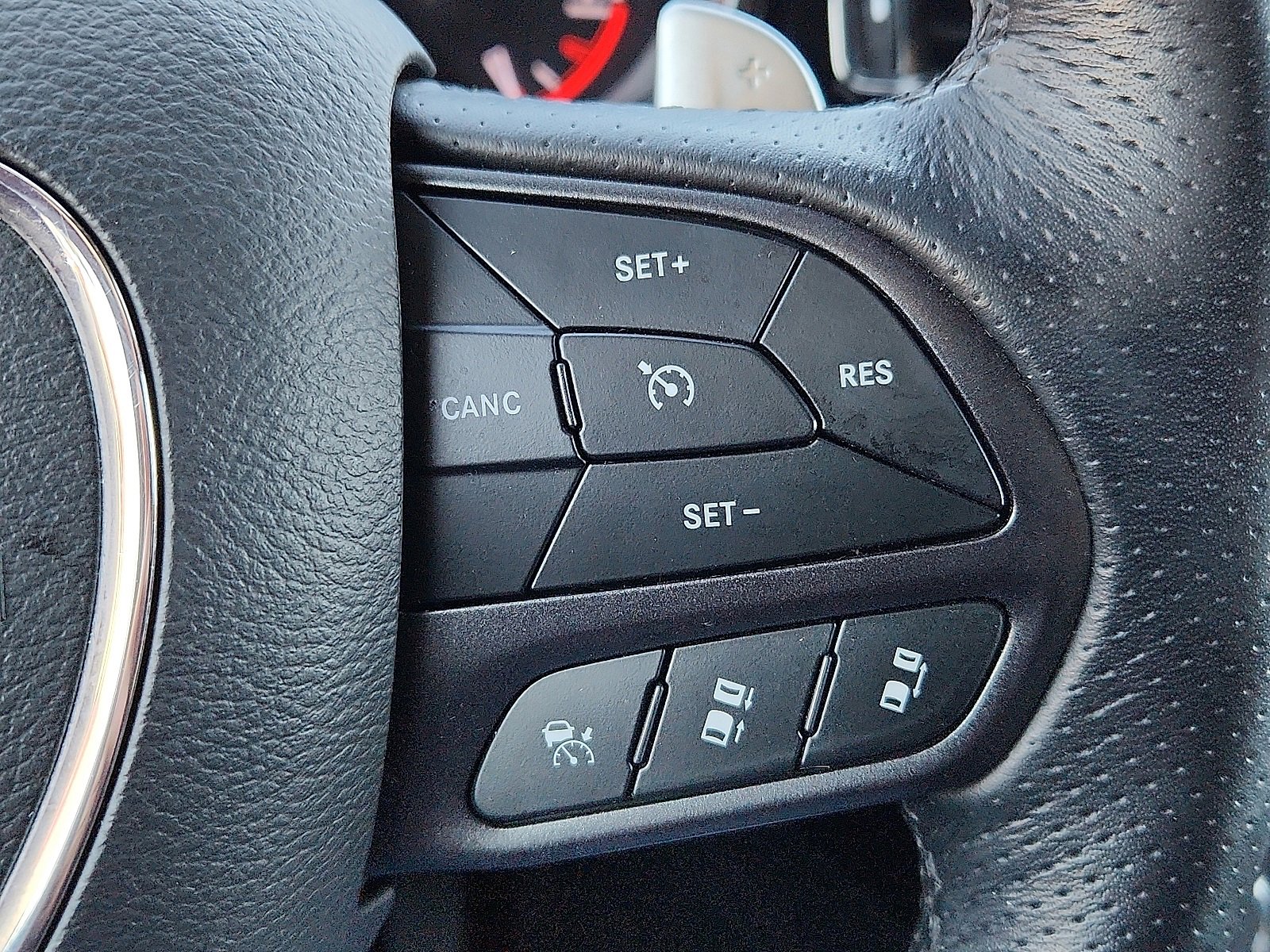 Used 2024 Dodge Durango GT image 17