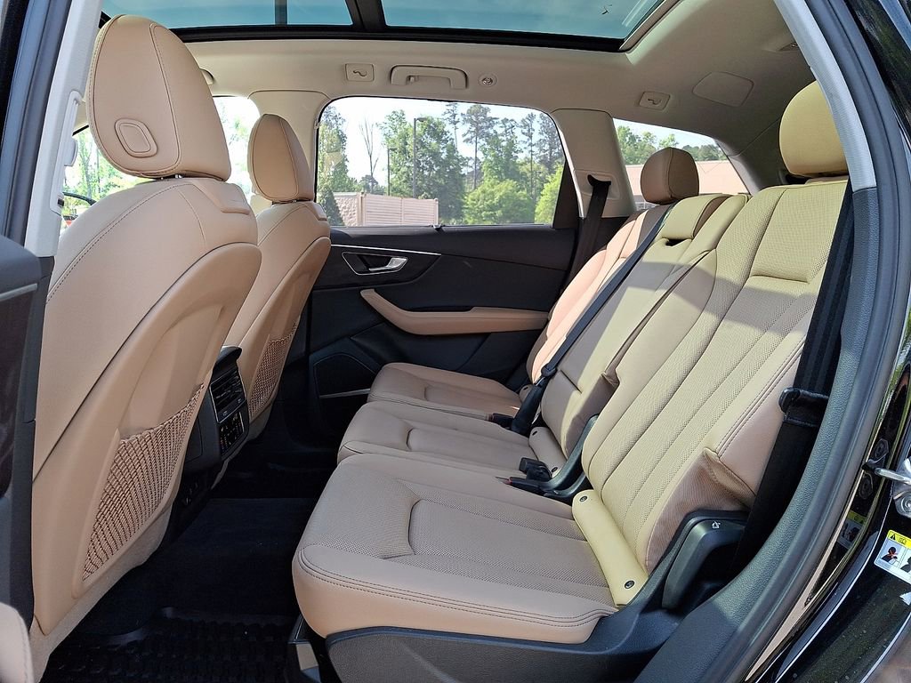 Used 2025 Audi Q7 2.0T Premium Plus AWD/4WD image 10