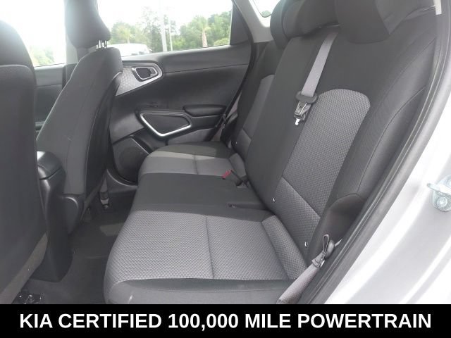 Certified 2025 Kia Soul LX w/ LX Technology Package FWD image 22