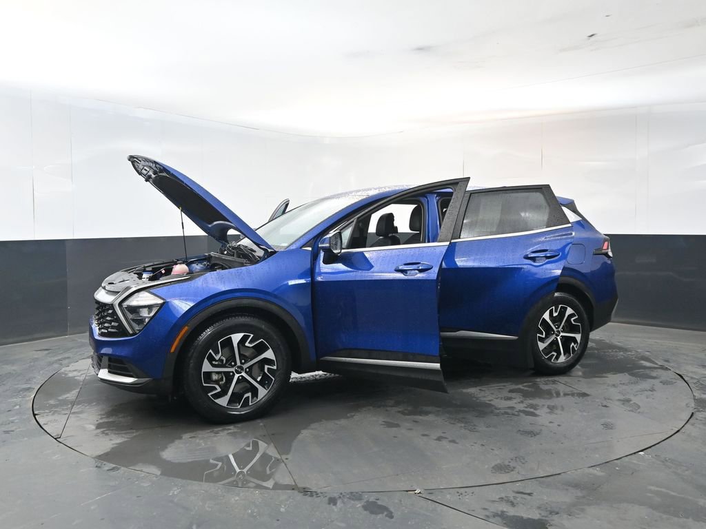 Certified 2023 Kia Sportage EX image 27