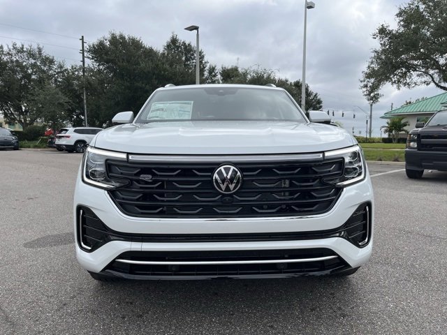 New 2026 Volkswagen Atlas Cross Sport SEL Premium R-Line image 2