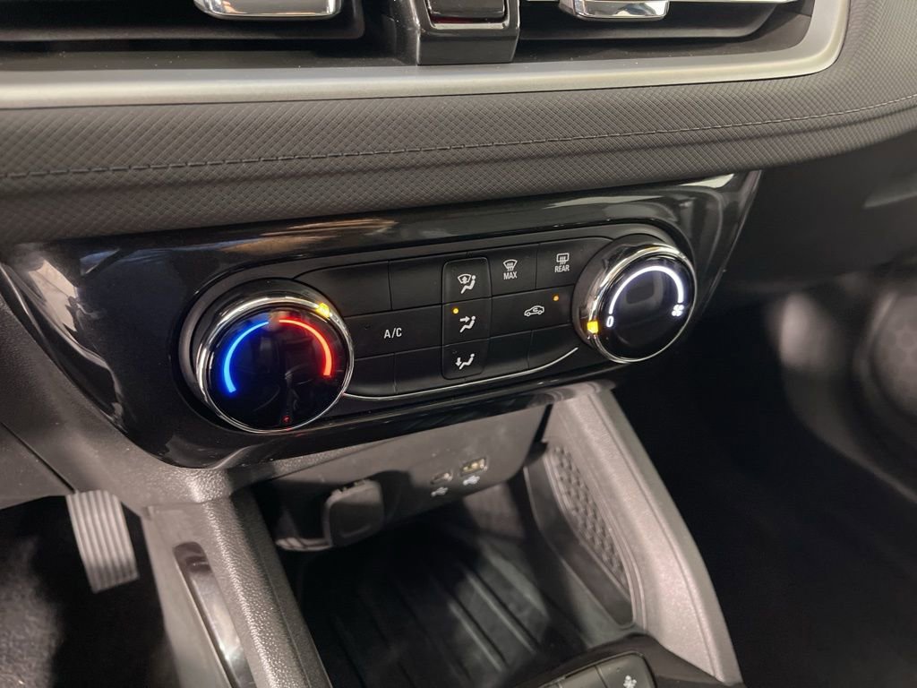 Certified 2025 Chevrolet TrailBlazer LT FWD image 29