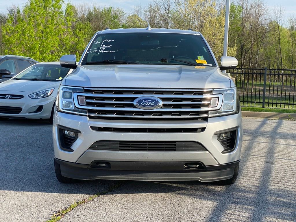 Used 2019 Ford Expedition Max XLT w/ Equipment Group 202A image 2