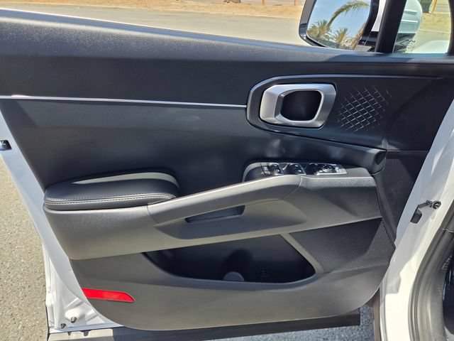 New 2026 Kia Sorento LX FWD image 17