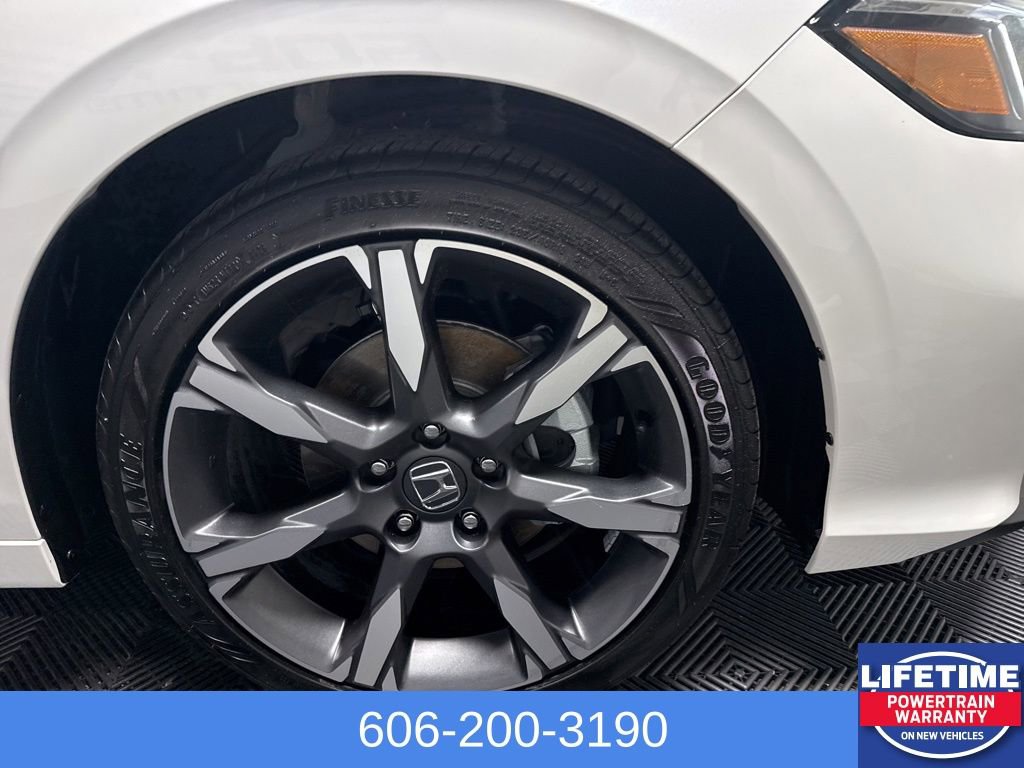 New 2026 Honda Civic Sport Touring image 4