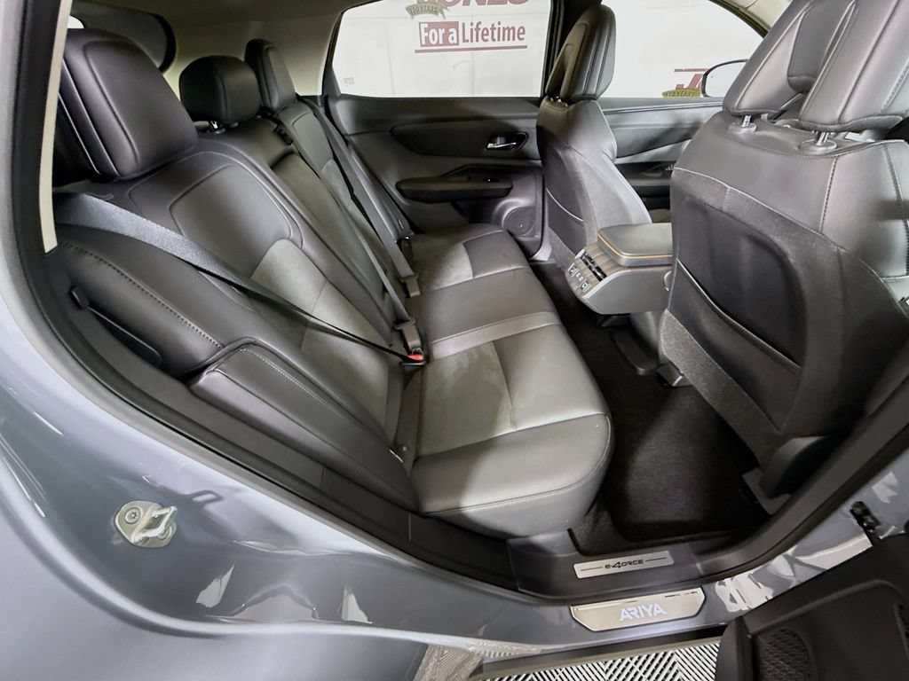 Certified 2025 Nissan Ariya AWD image 32