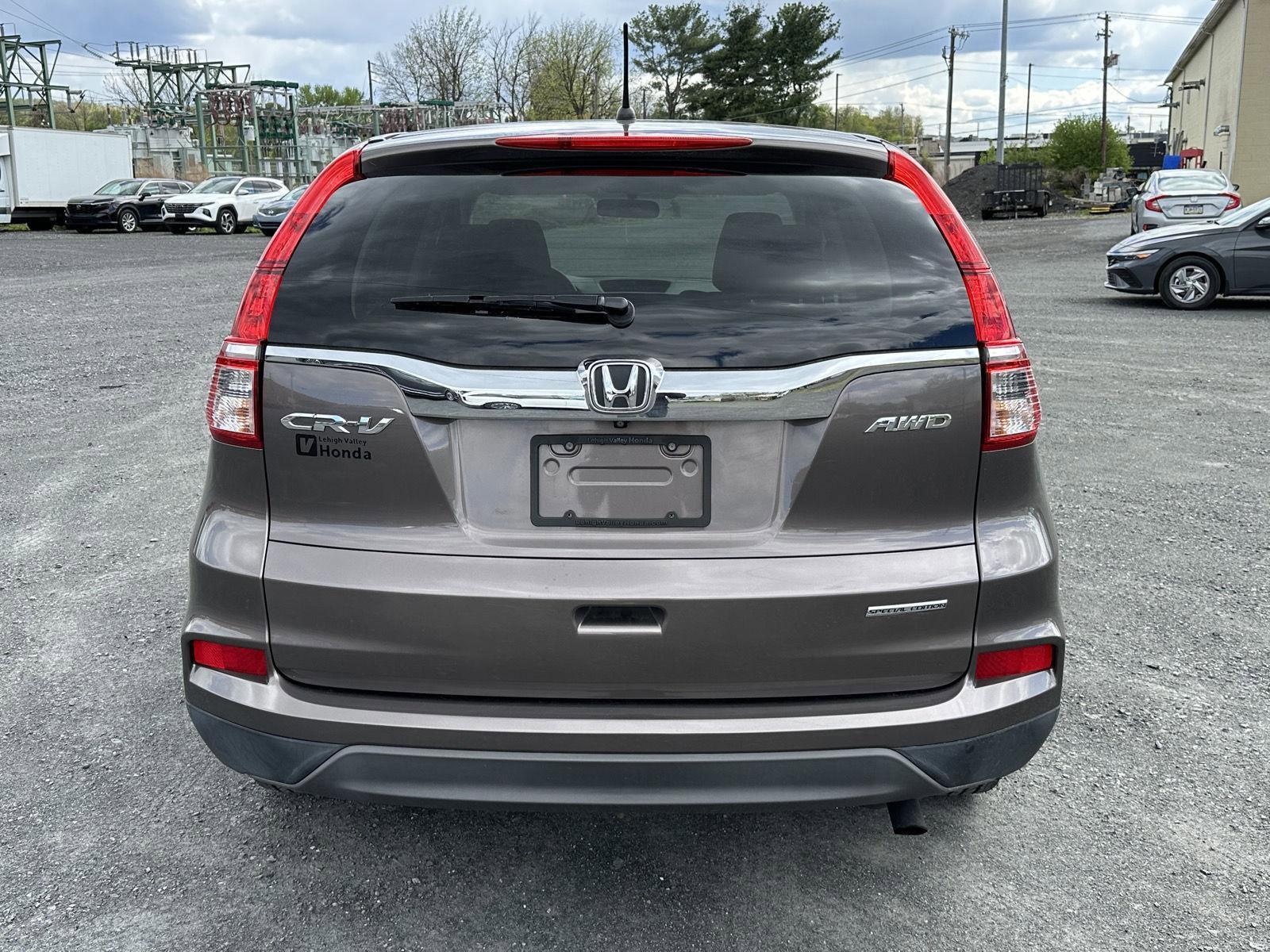 Used 2016 Honda CR-V SE image 7