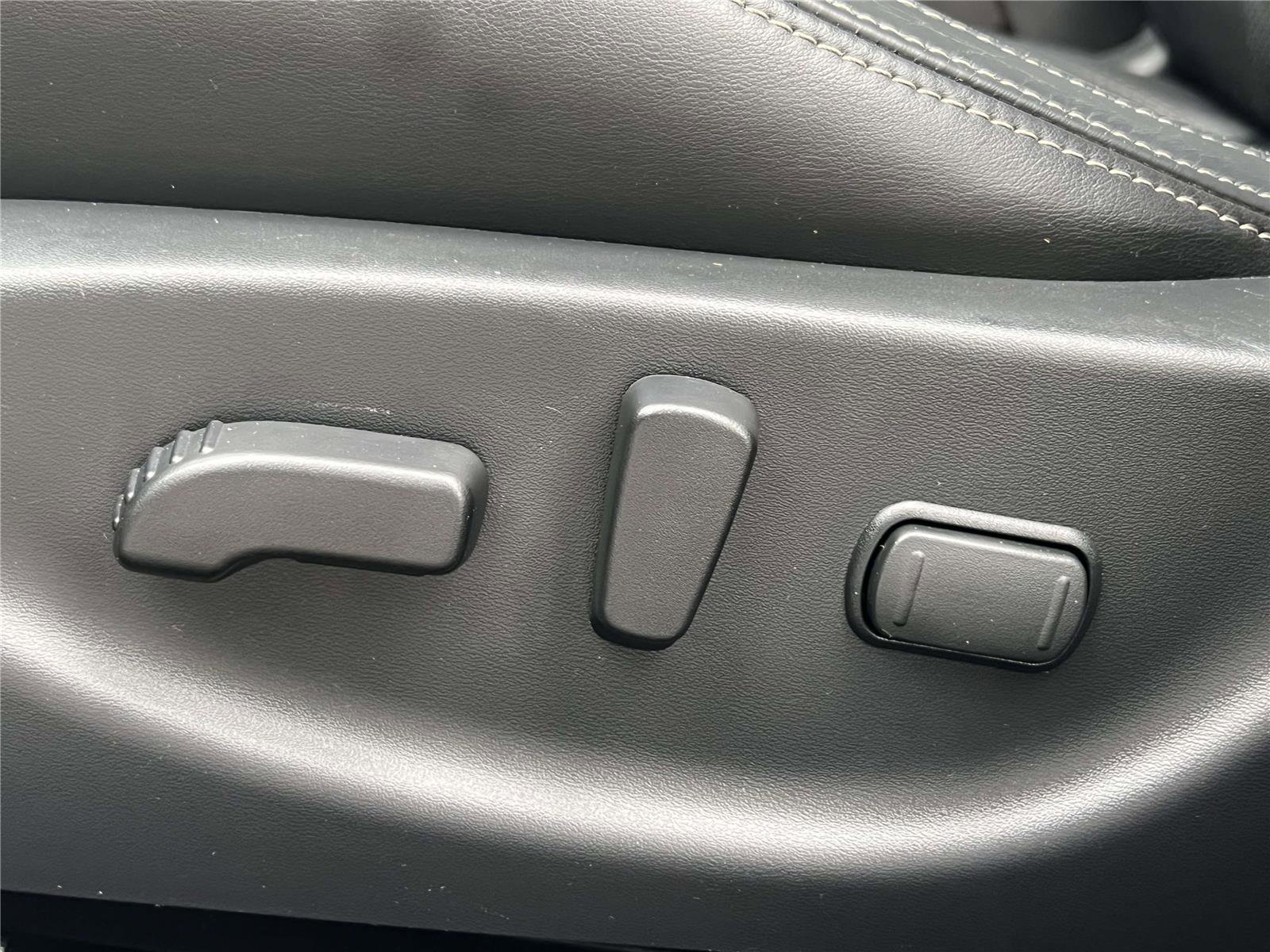 Certified 2023 Nissan Maxima Platinum w/ Sport Mat Group image 26