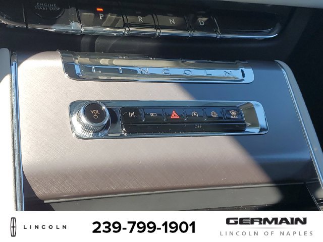 New 2026 Lincoln Aviator AWD image 30
