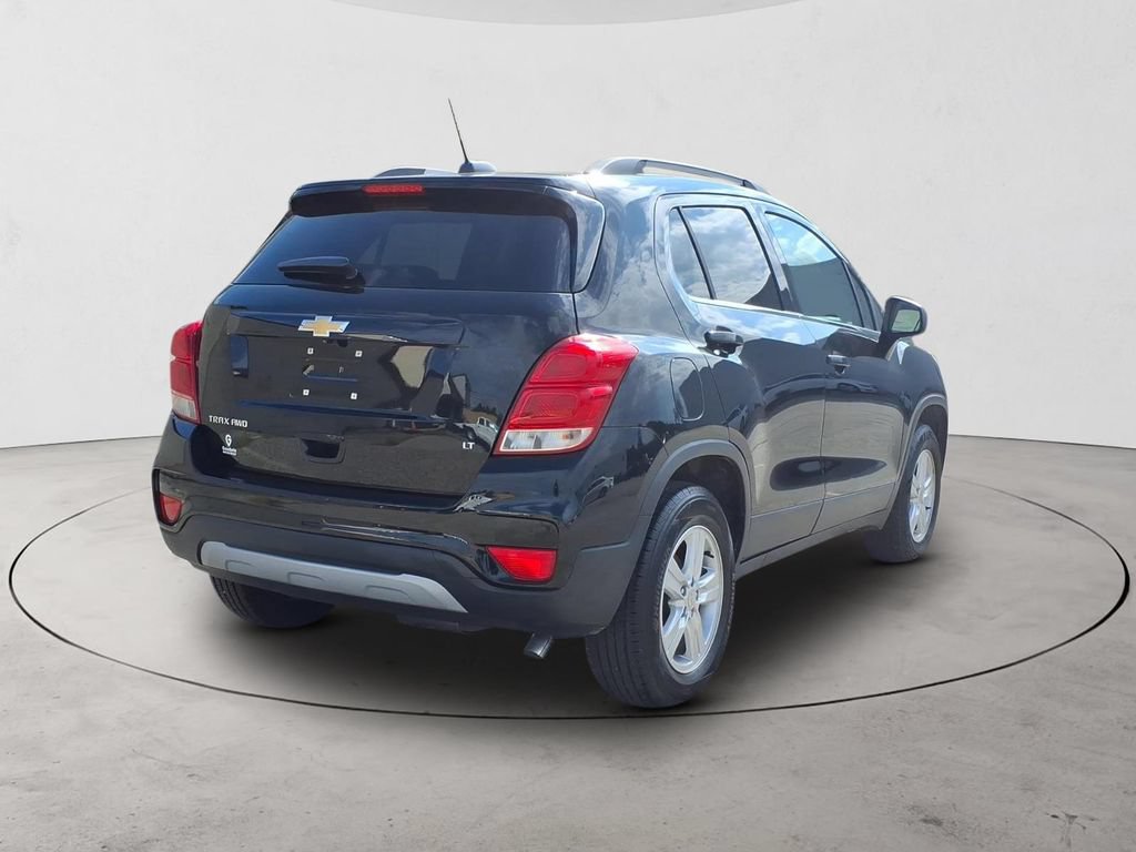 Used 2017 Chevrolet Trax LT AWD/4WD image 5