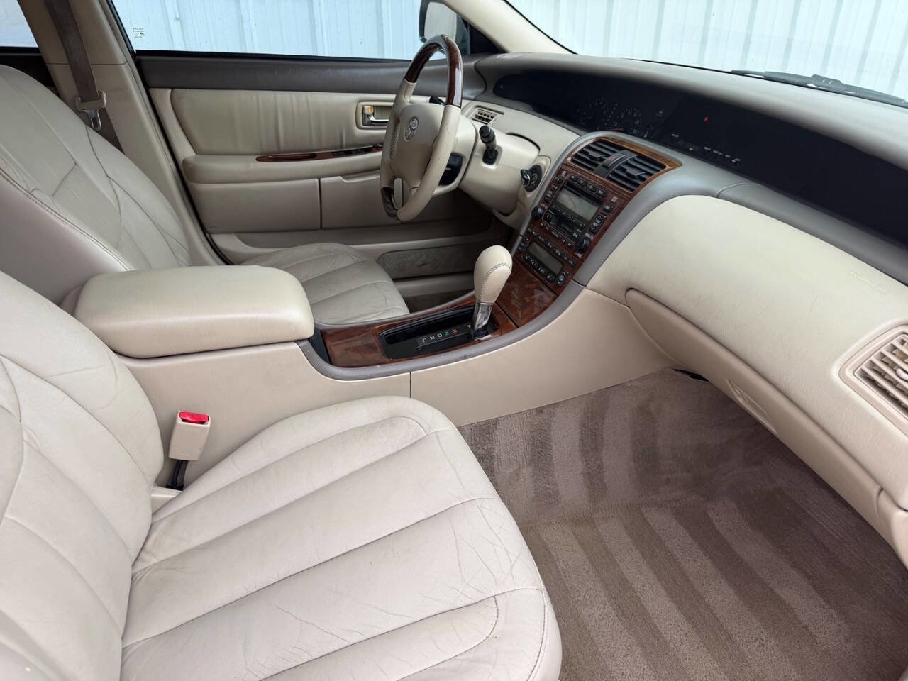 Used 2003 Toyota Avalon XLS image 24