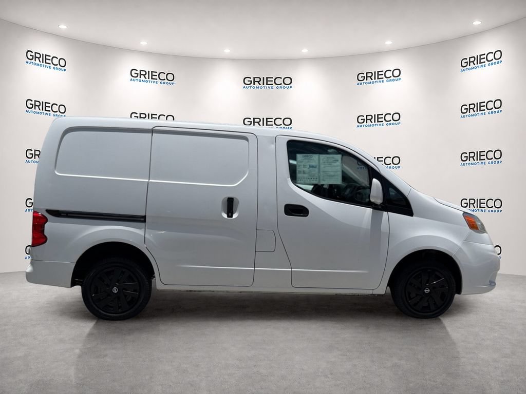 Used 2017 Nissan NV200 SV w/ Technology Package FWD image 5