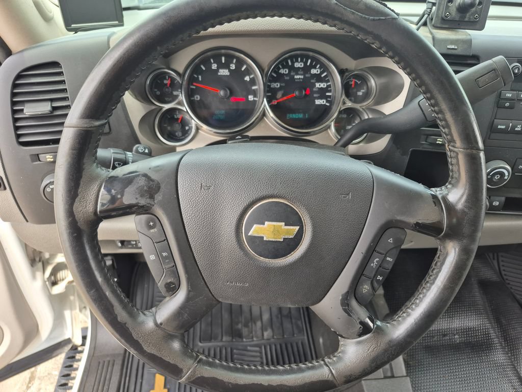 Used 2013 Chevrolet Silverado 3500 W/T w/ Snow Plow Prep Package AWD/4WD image 11