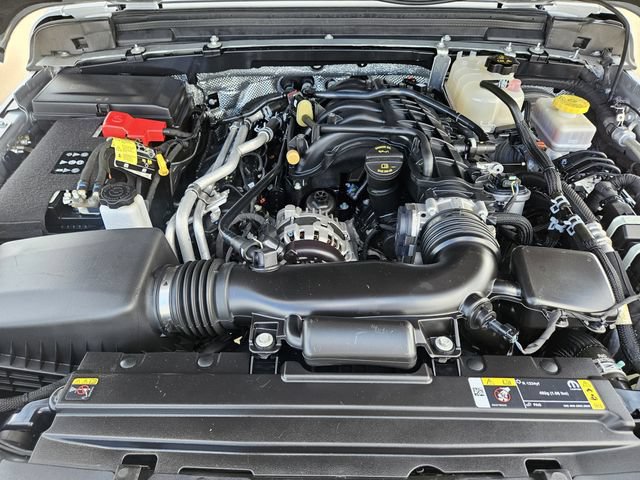 Used 2024 Jeep Wrangler Unlimited Sport AWD/4WD image 38