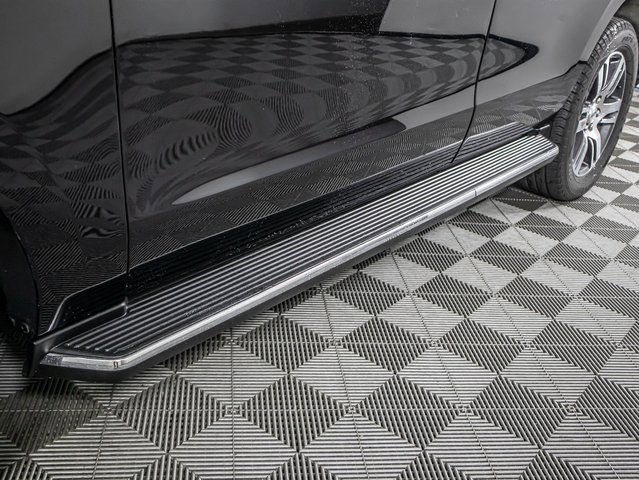 Used 2023 Ford Expedition Limited image 12