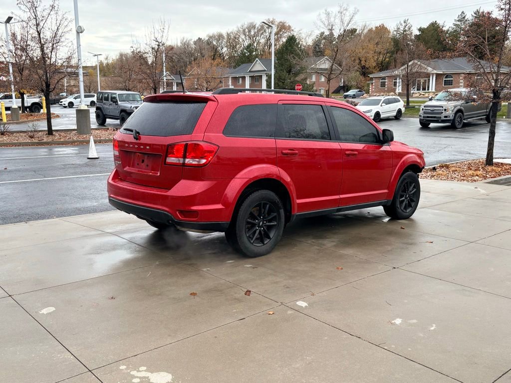 Used 2019 Dodge Journey SE w/ Blacktop Package image 7
