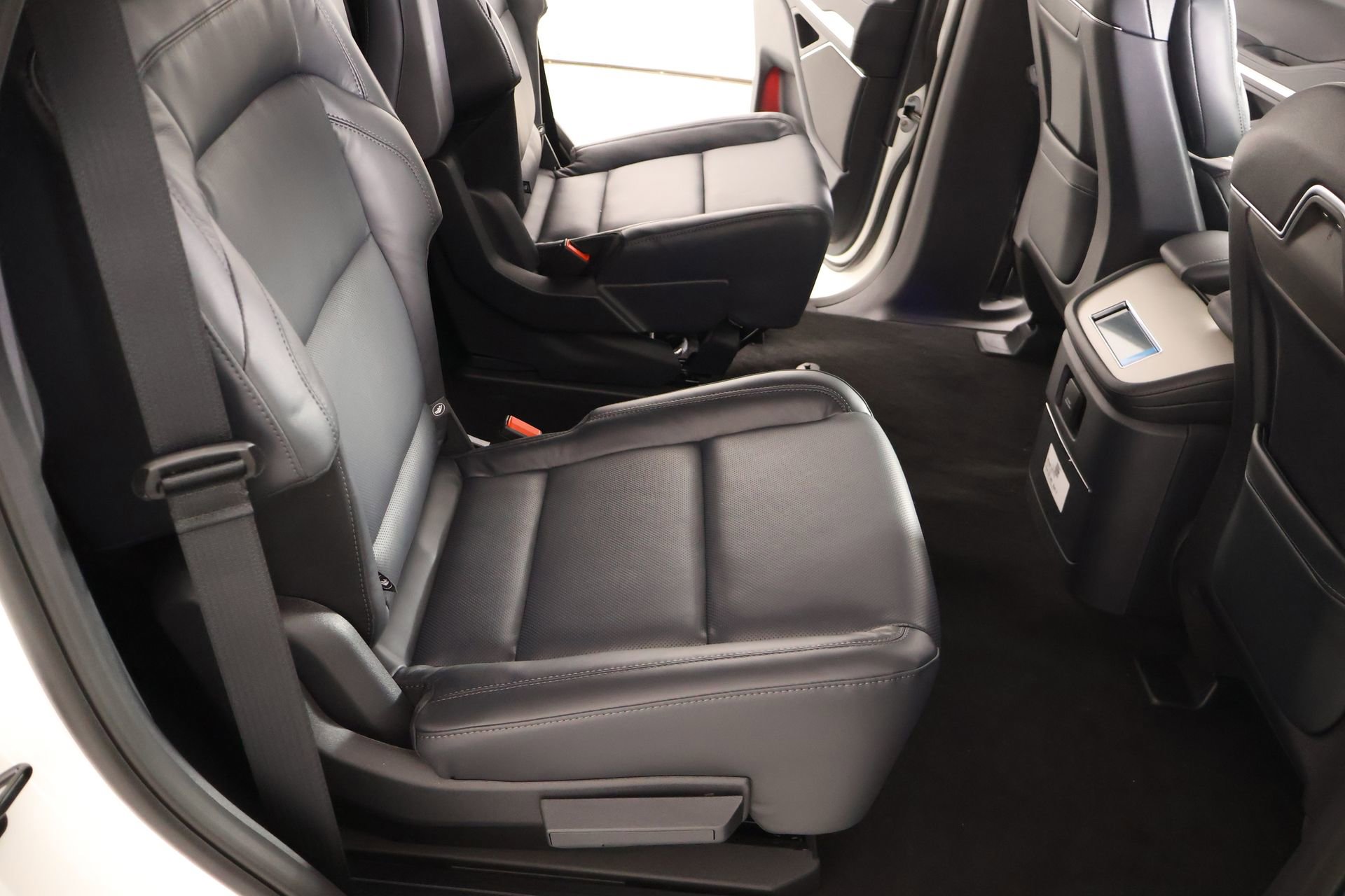 New 2026 Lincoln Navigator Reserve w/ Jet Appearance Package image 15