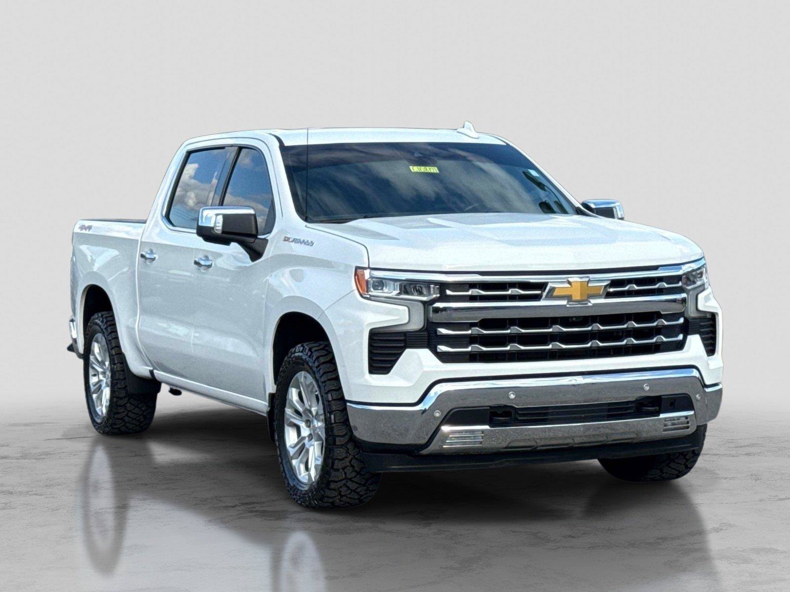 Used 2023 Chevrolet Silverado 1500 LTZ AWD/4WD image 4