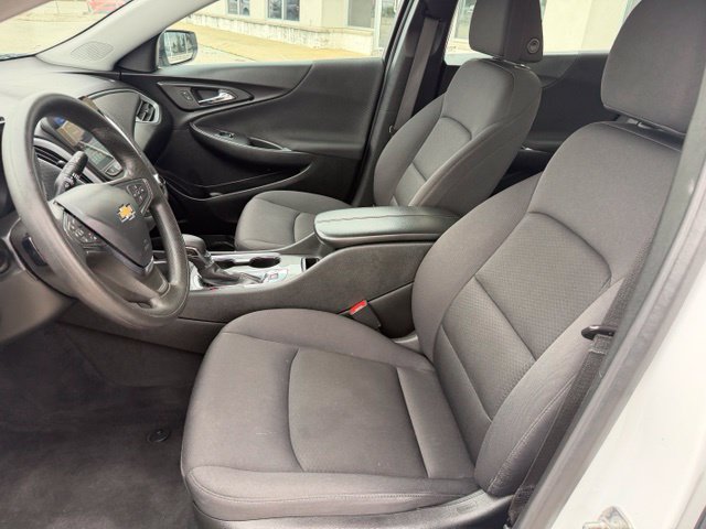 Used 2024 Chevrolet Malibu LT FWD image 11