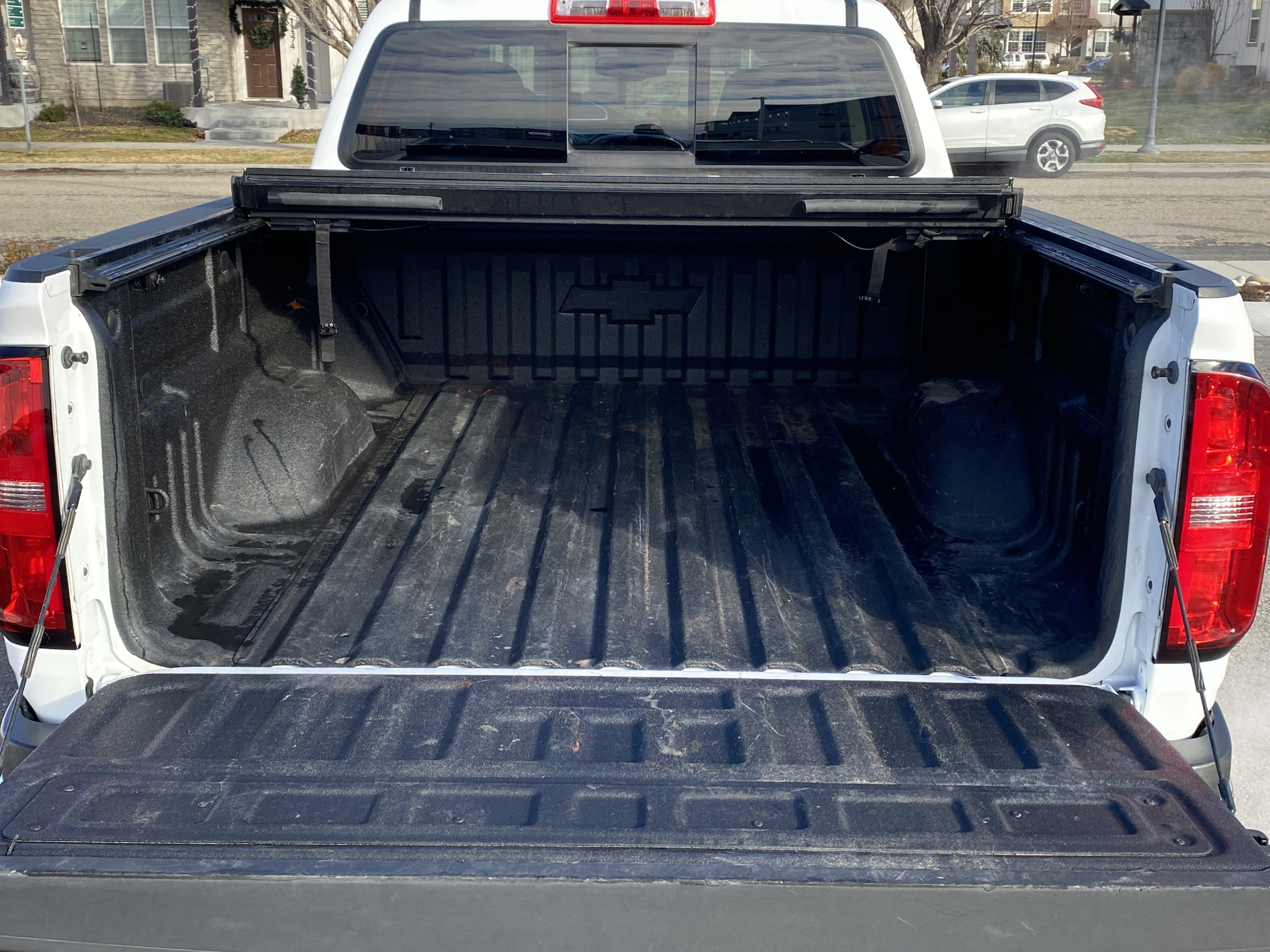 Used 2022 Chevrolet Colorado LT w/ Safety Package image 34