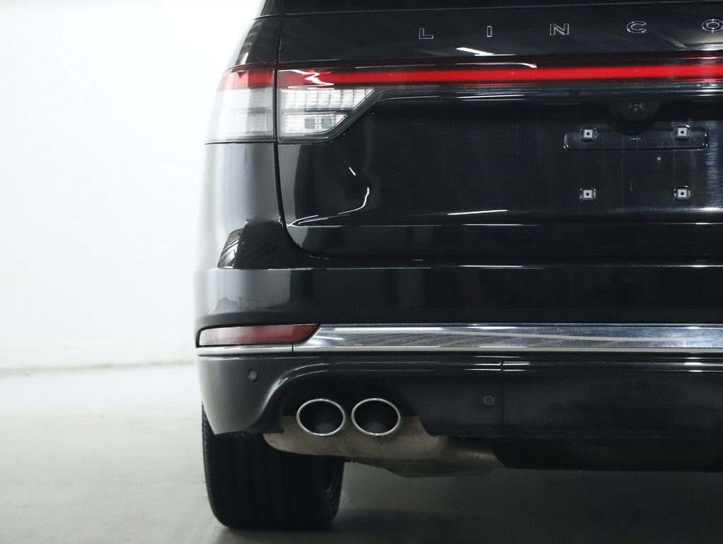 Certified 2025 Lincoln Aviator Black Label image 53
