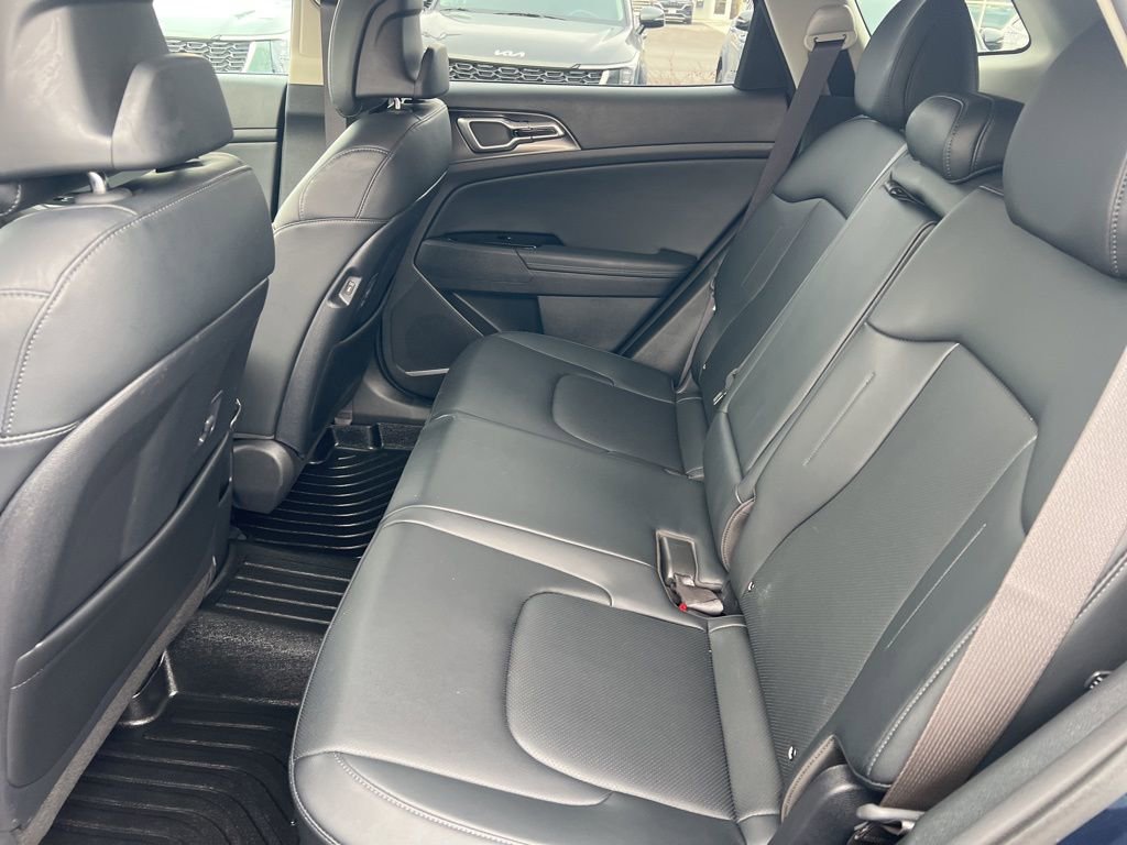 Certified 2023 Kia Sportage EX image 8