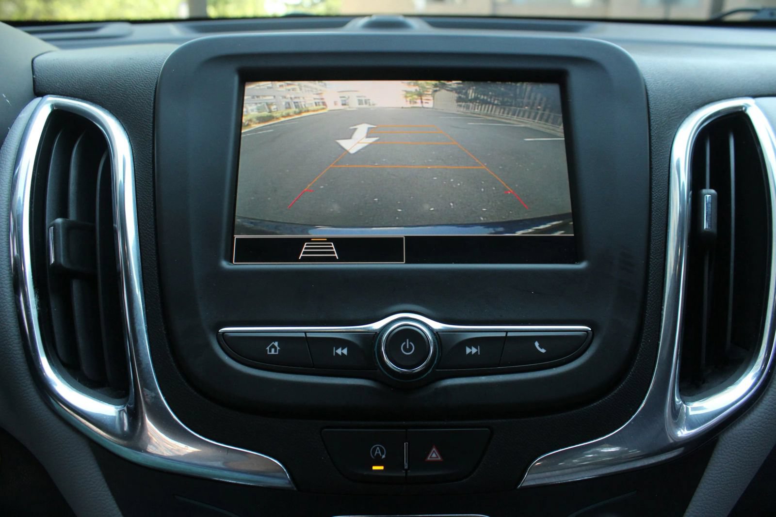 Used 2023 Chevrolet Equinox LS w/ LS Convenience Package FWD image 34