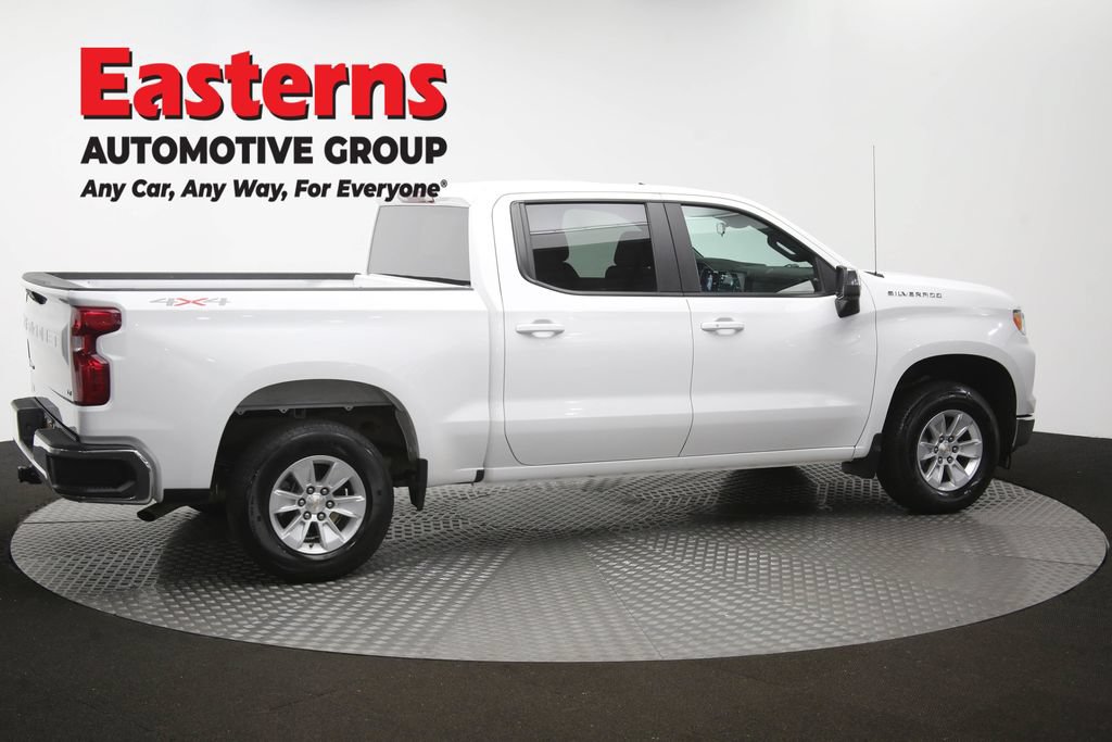 Used 2025 Chevrolet Silverado 1500 LT AWD/4WD image 44