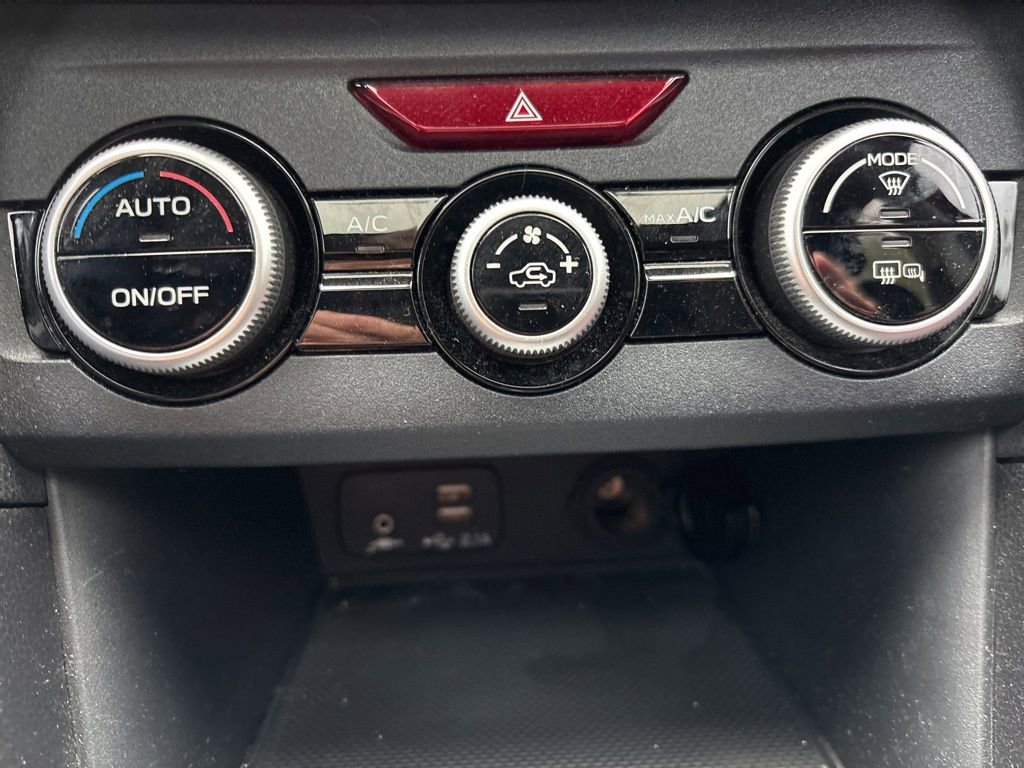 Used 2021 Subaru Crosstrek 2.0i Premium w/ Moonroof Package image 18