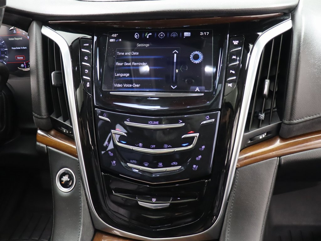 Used 2020 Cadillac Escalade ESV Premium Luxury image 27