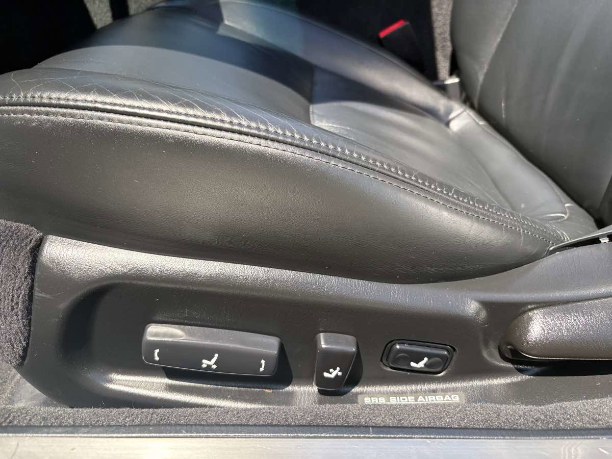 Used 2002 Lexus SC 430 Convertible image 23