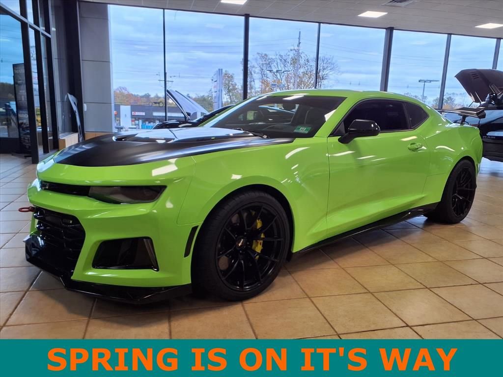 Used 2017 Chevrolet Camaro ZL1 image 5