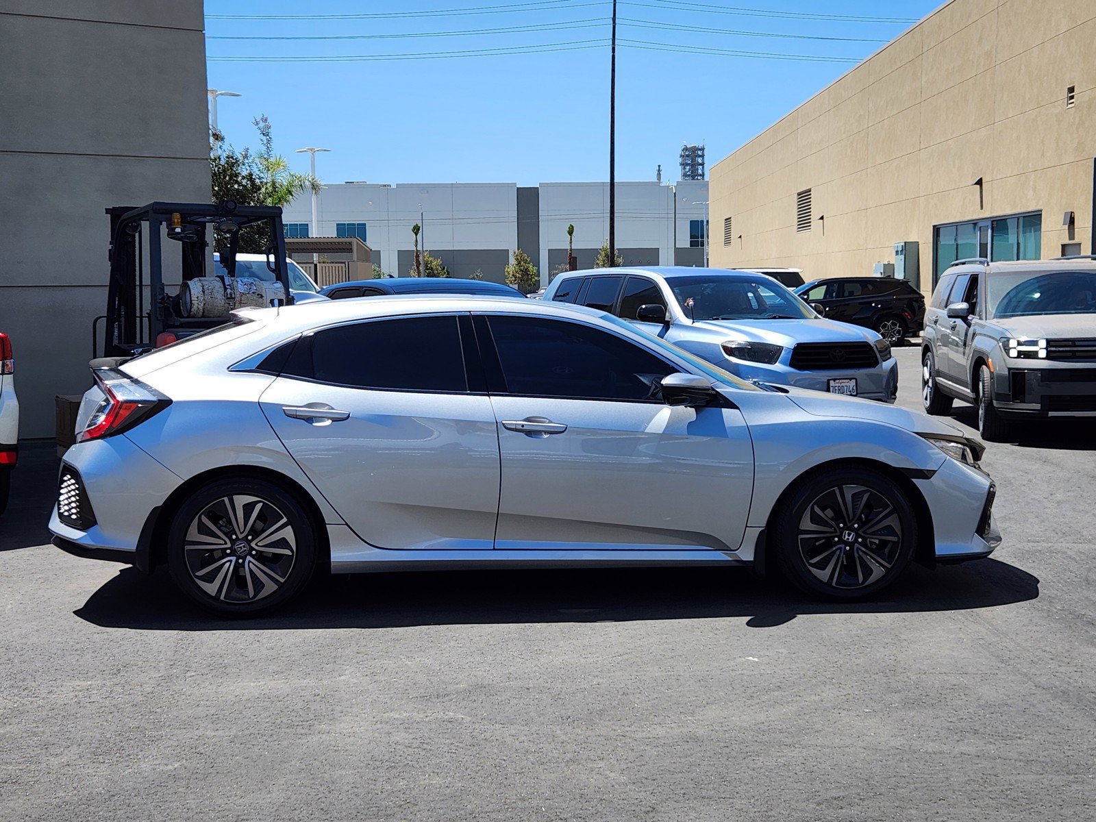 Used 2017 Honda Civic EX image 8