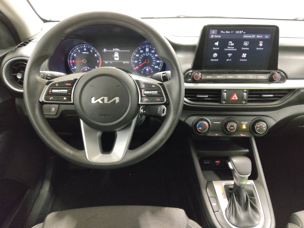 Used 2023 Kia Forte LXS image 22