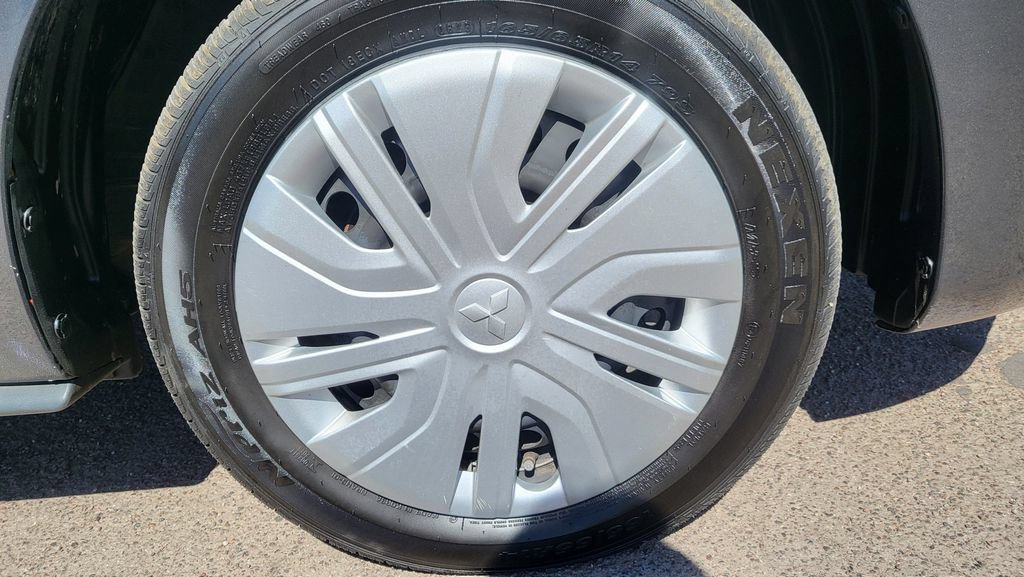 Used 2024 Mitsubishi Mirage ES FWD image 13
