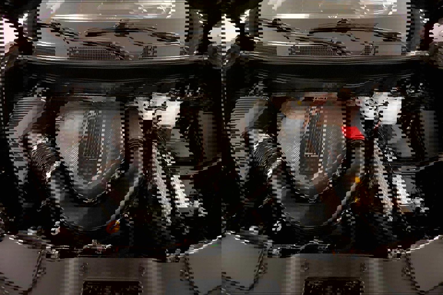 Used 2025 GMC Acadia Denali w/ LPO, Floor Liner Package image 9