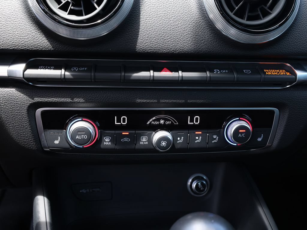 Used 2020 Audi A3 2.0T Premium FWD image 28