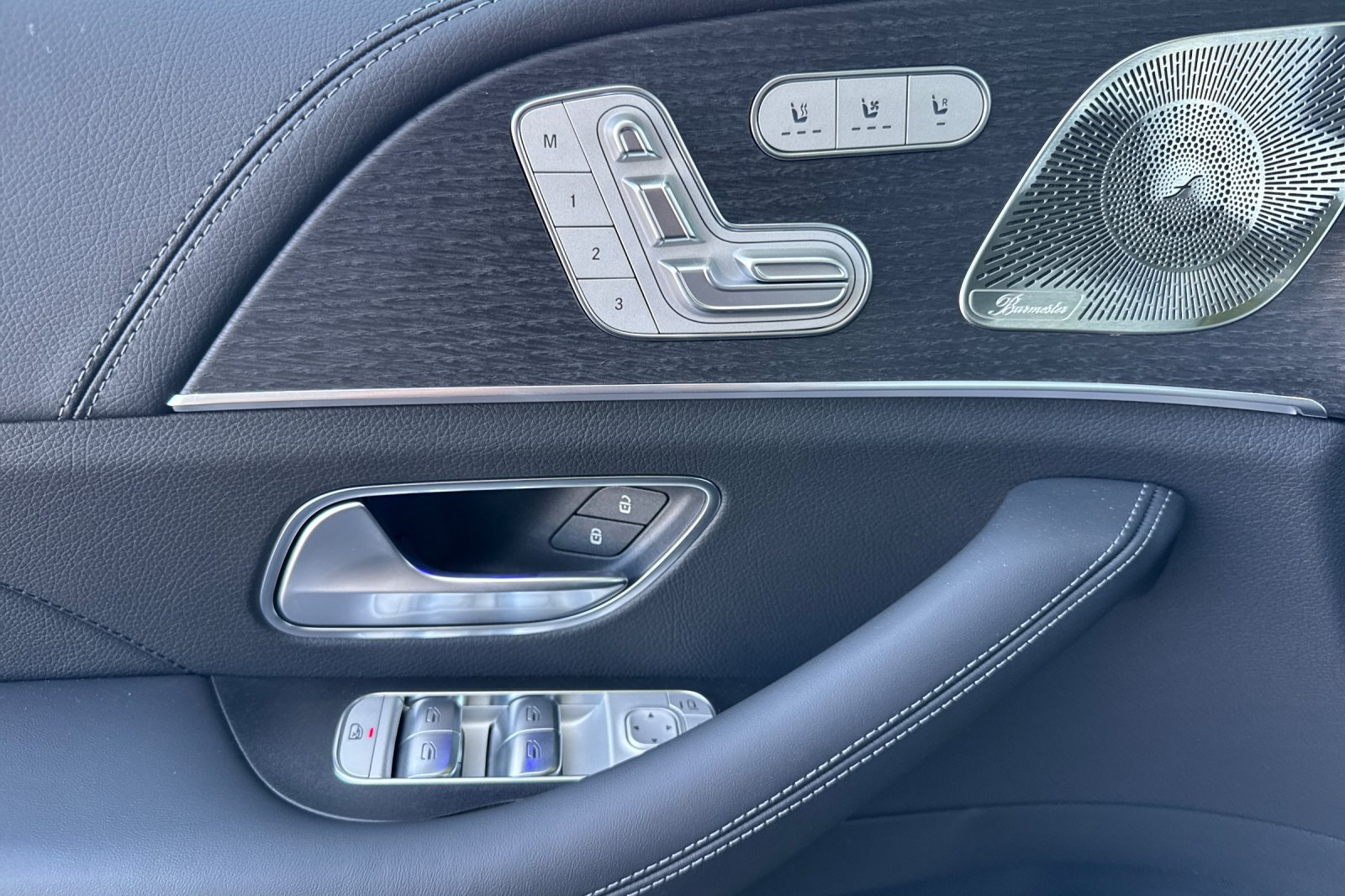 New 2026 Mercedes-Benz GLE 53 AMG 4MATIC image 11