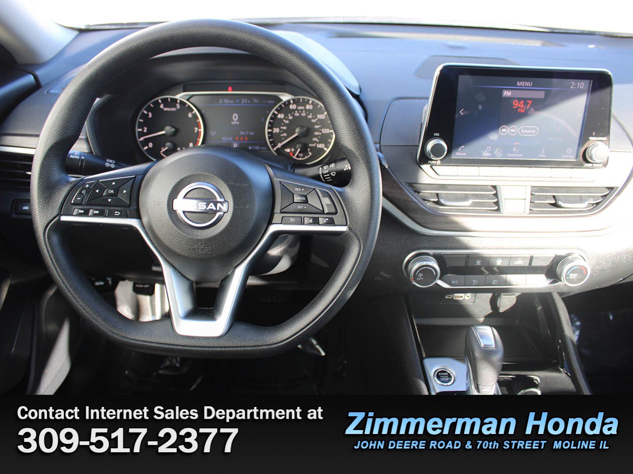 Used 2024 Nissan Altima 2.5 SV image 10