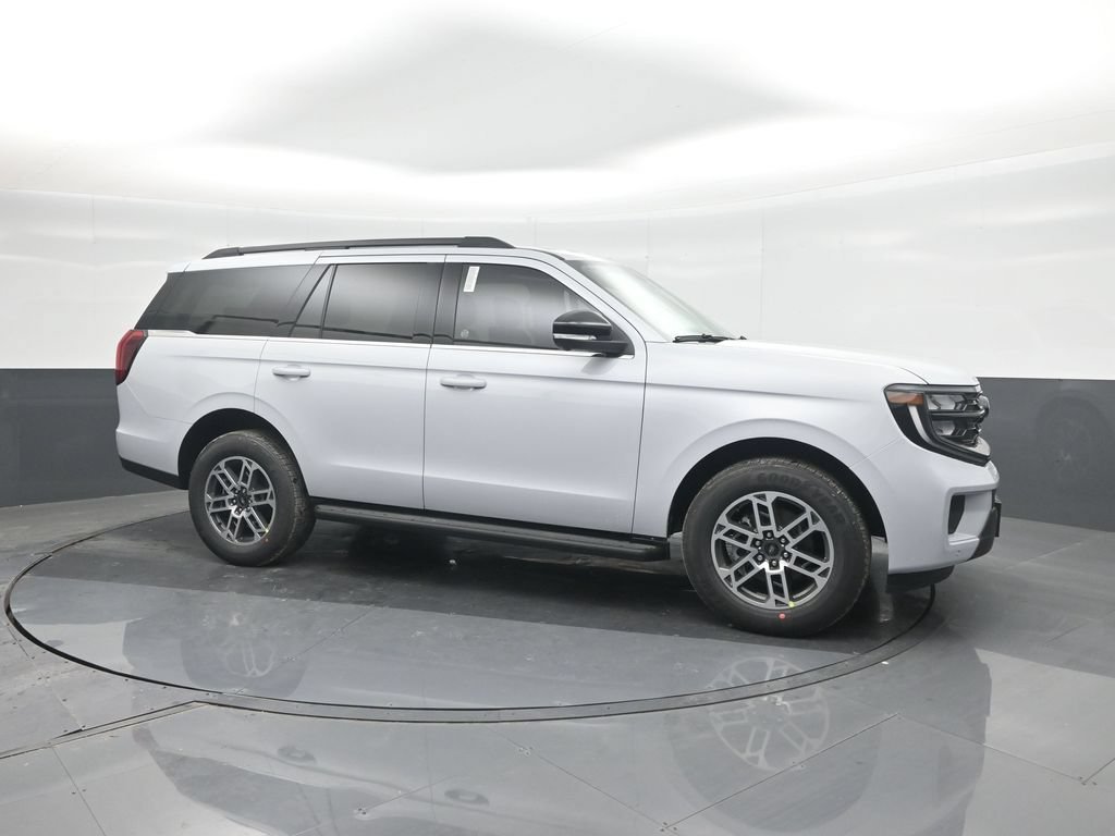 New 2026 Ford Expedition Active RWD image 11