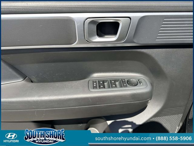 Used 2024 Hyundai Santa Fe SE image 18