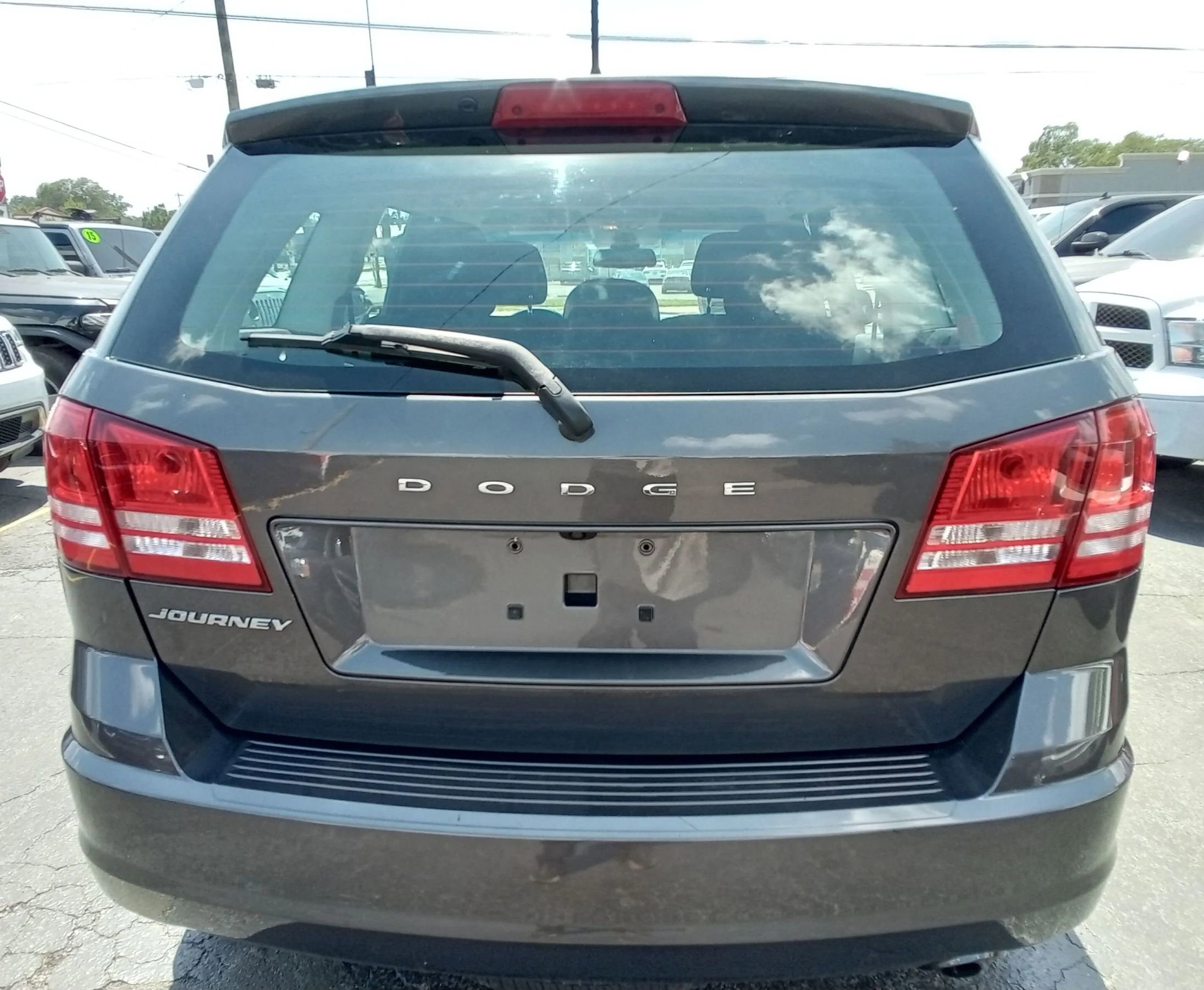 Used 2019 Dodge Journey SE w/ Comfort & Convenience Group image 6