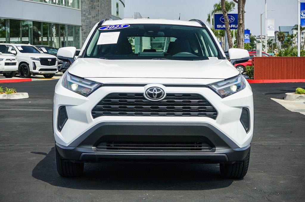 Used 2025 Toyota RAV4 XLE image 2