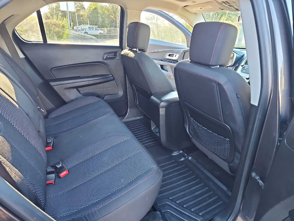 Used 2015 Chevrolet Equinox LT w/ Driver Convenience Package image 14